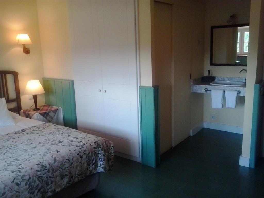 Hotel Xalet La Coromina Viladrau Room photo